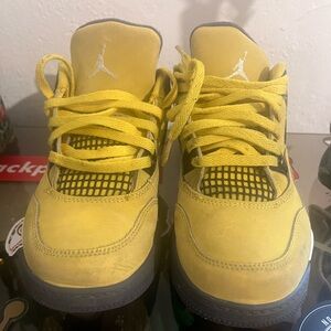 Air Jordan 4 Retro Lightning